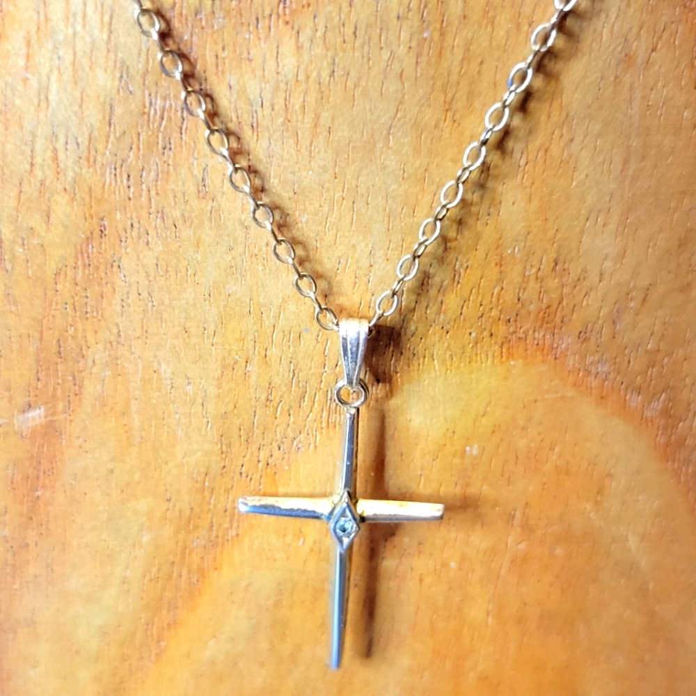Vintage Marbro 12K Gold Filled Cross w/ 19" Long Gold Tone Chain Costume Jewelry